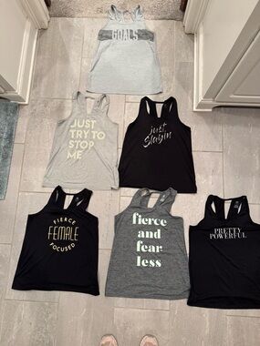 Women’s champion tanks xsmall
